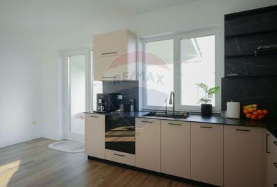 Casă pe nivel de vânzare cu 3 dormitoare, 500 mp teren – Sântandrei - 16