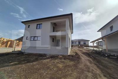 Casa individuala in ansambu rezidential, 755 mp teren, 114 mp utili - 4