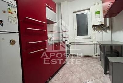 Apartament cu 3 camere, decomandat, etajul 1 , renovat, zona Sagului - 4