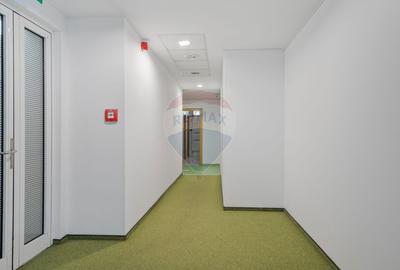 Spațiu de birouri în clădirea Unimed - 42