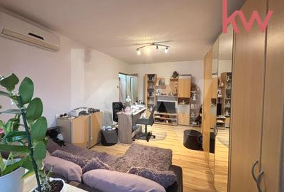 Apartament cu 3 camere semidecomandat, mobilat în Craiovița Nouă