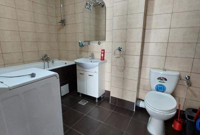 Apartament 2 camere, 58 mp, Str. Florilor, zona Mega Image! - 9