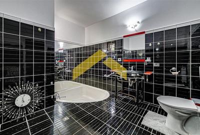 Casa de vanzare in zona centrala str. Mihai Eminescu - 6