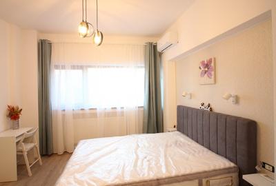 Apartament cu 2 camere decomandat, mobilat în Universitate
