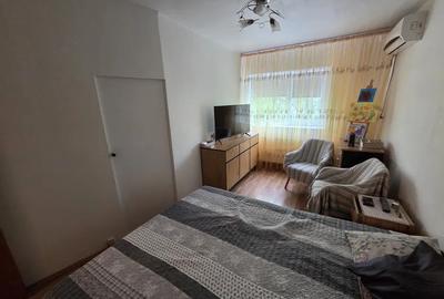 Apartament - 2 camere - semidecomandat - Mall Vitan - 3