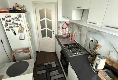 Apartament cu 2 cam Decomandat MOBILAT Podu Roș  PALAS - 2