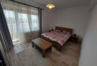 Apartament cu 2 camere decomandat în Păcii