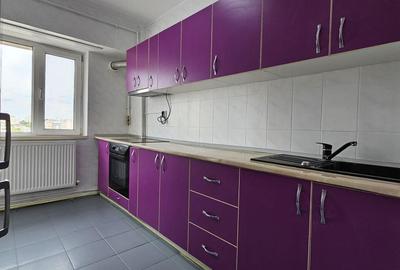 APARTAMENT  SPATIOS , 4 CAMERE , DECOMANDAT, ZONA DACIA - 11