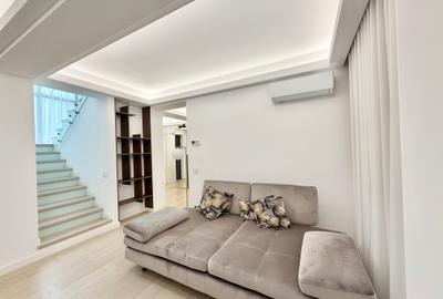 Casă individuală cu 5 camere în Sisești