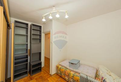 Apartament cu 3 camere de vanzare, 57 mp,  zona Crangasi - 8