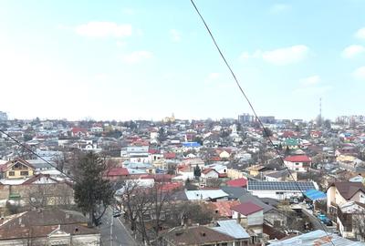 Apartament cu 2 camere decomandat, mobilat în Mazepa 1