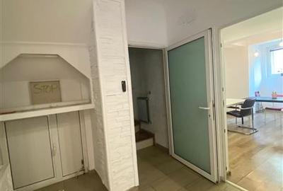 Spatiu Birou 6 camere Metrou Romana - 9