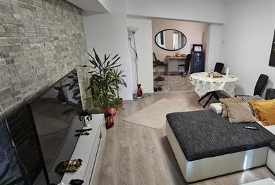 Apartament 3 camere Bd Unirii Piata Alba Iulia SUPERB - 2