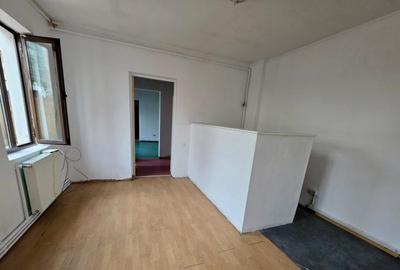 Spatiu comercial de inchiriat, 89mp, 140mp curte, Zona Unirii - 1