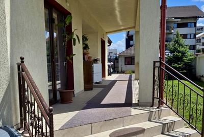 Casa individuala cu 5 camere, 270 mp, Tractorul - zona Coresi - 29