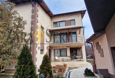 Vilă spectaculoasă, unde fiecare detaliu este creat pentru confortul   tău. - 10