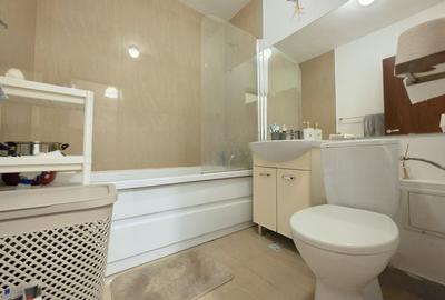 Calea Vacaresti - Parc Tineretului (Lumea Copiilor), bloc 1988 - 11