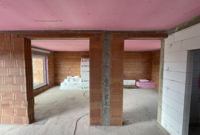 CASA LA ROȘU 220 MP | ZONA RETRASA CU VEDERE PANORAMICA| MARGINEA - 9