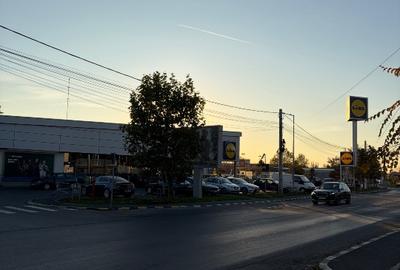 Spatiu comercial + Birouri Etaj - 2