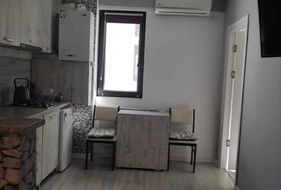 Mamaia Sat-studio  la 300m de  mare - 2