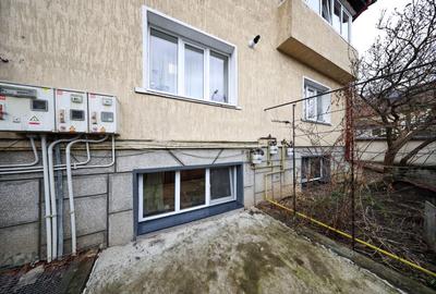 Apartament cu 3 camere la casa | Curte 130 mp | Zona Grivitei strada Vulcan - 27