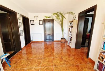 CASA P +E , 5 camere -Cosoveni - 11