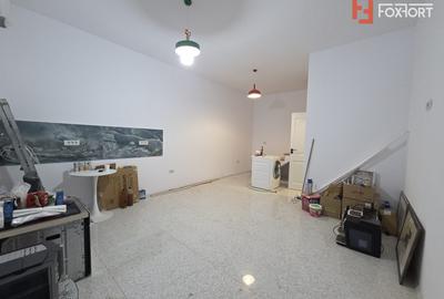 De inchiriat, apartament ultracentral la curte comuna - 1