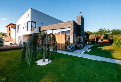 Casă individuală cu 6 camere în Făget