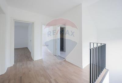De închiriat casă renovată 2023, 5 camere, pericentral - 41