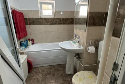 Apartament 4 cam, cf 1 dec, et 2/8, zona 9 Mai- Piata - 11