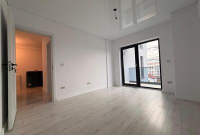 Apartament cu 3 camere, 2 bai Bloc nou Nicolina, et. intermediar - 16