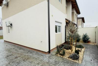 Duplex cu 3 camere în Moșnița Veche