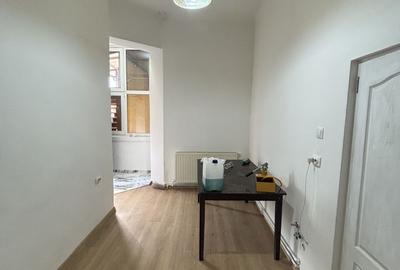 Apartament 2 camere,curte comuna/4 proprietari - 6