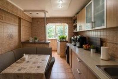 Apartament 3 camere zona Malu Rosu - 4