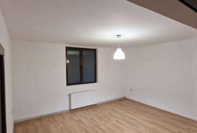 Straulesti Închiriez casa 4 cam nemobilate bucatarie utilata curte libera 2 parc - 9