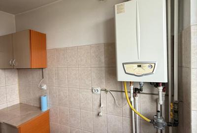 3 camere–Bd Alexandru Obregia-Centrală proprie-Parcare - 4
