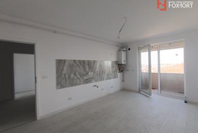 Apartament cu 3 camere semidecomandat în Giroc