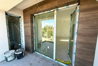 Apartament 2 camere dec., 56,7 mp, curte 45 mp, bloc nou Trapezului, Sector 3 - 4