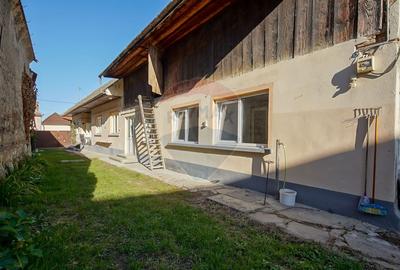 Casă individuală cu 5 camere în Turcheș