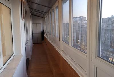 2 Camere / Piata Romana /  vedere spre Bulevardul Magheru. - 9