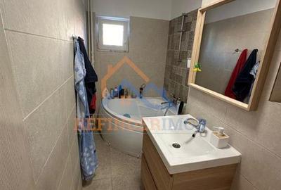 Vanzare apartament 3 camere zona Rahova - Sebastian - 8