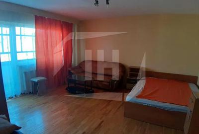 Apartament cu 3 camere decomandat, mobilat în Mărăști