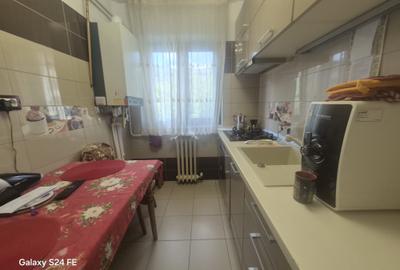Apartament modern cu 3 camere de închiriat – Zona Mihai Eminescu - 4