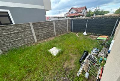 Apartament 2 camere, cu teren curte 60 mp, decomandat, parter 0% Comision - 10
