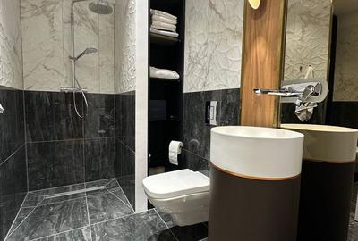 Apartament pe 2 niveluri - 16