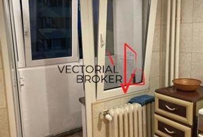 Apartament decomandat, et.4/10langa Metrou OBOR - 3