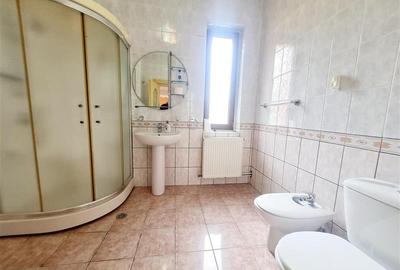 Vila impetuoasa pe 700mp teren:Spatiu versatil pentru locuinta/afacere Premium - 21