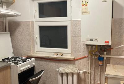 CENTRU CIVIC-apartament 3camere - 4