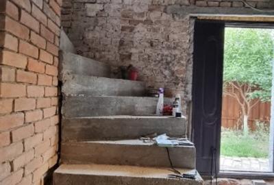 Casa delle vanzare din caramida - 2
