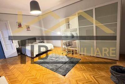 Apartament cu 3 camere în Ultracentral